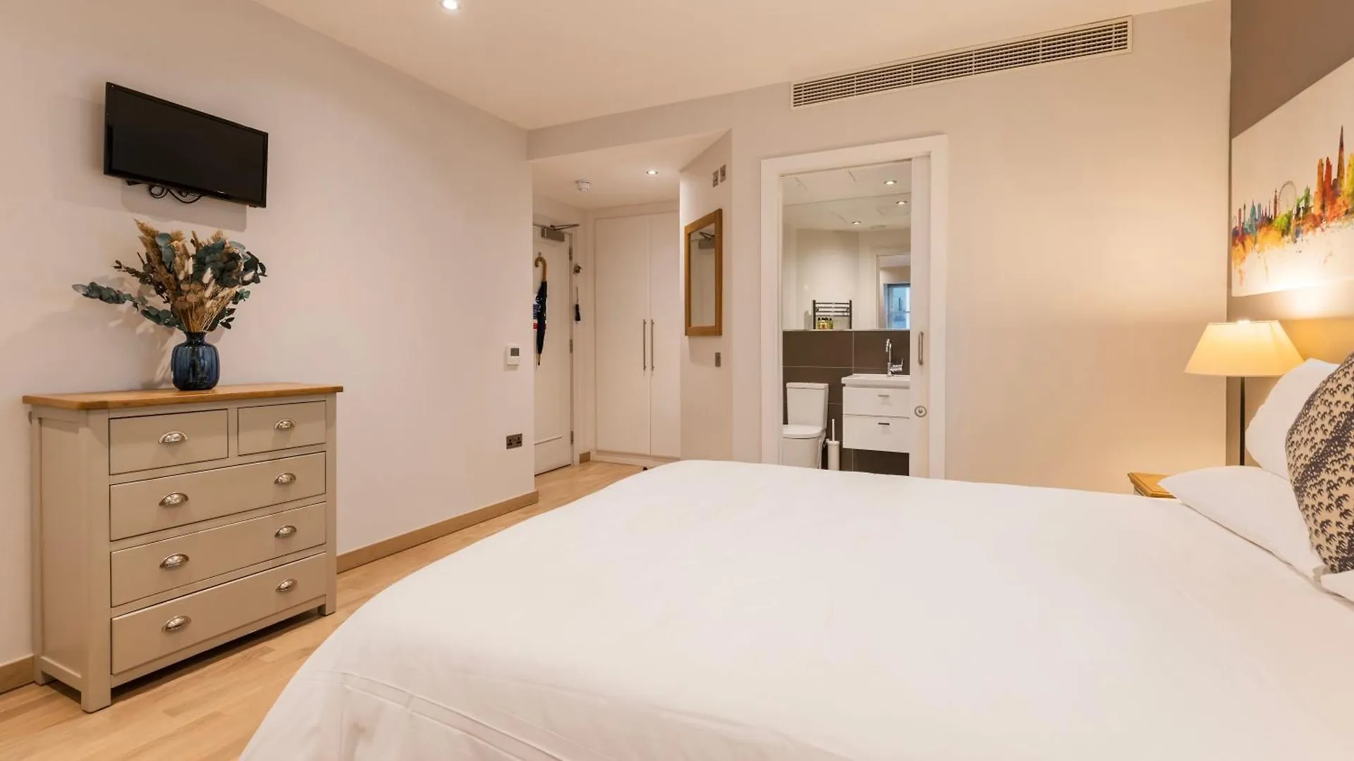 Bank Serviced Apartments By Lovelystay London 0*,  United Kingdom