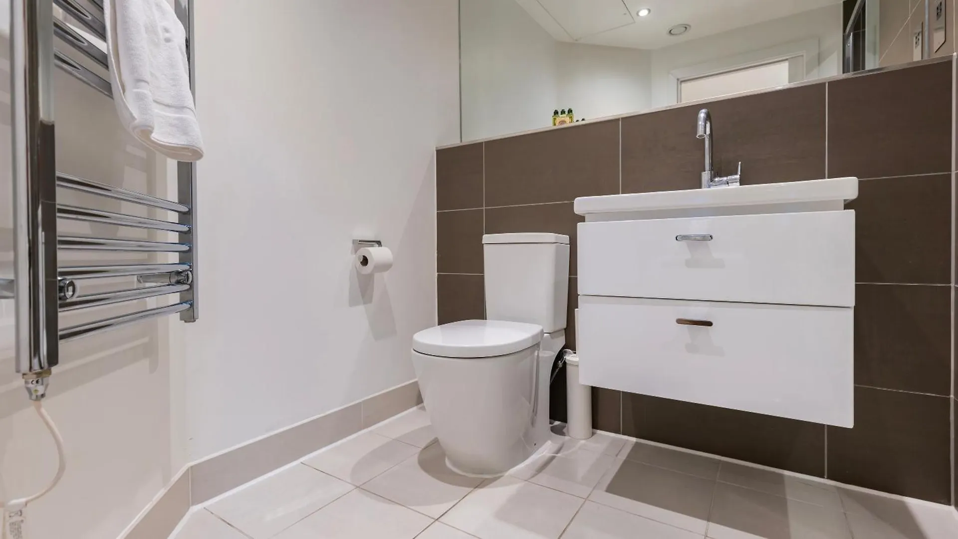 Aparthotel Bank Serviced Apartments By Lovelystay London United Kingdom