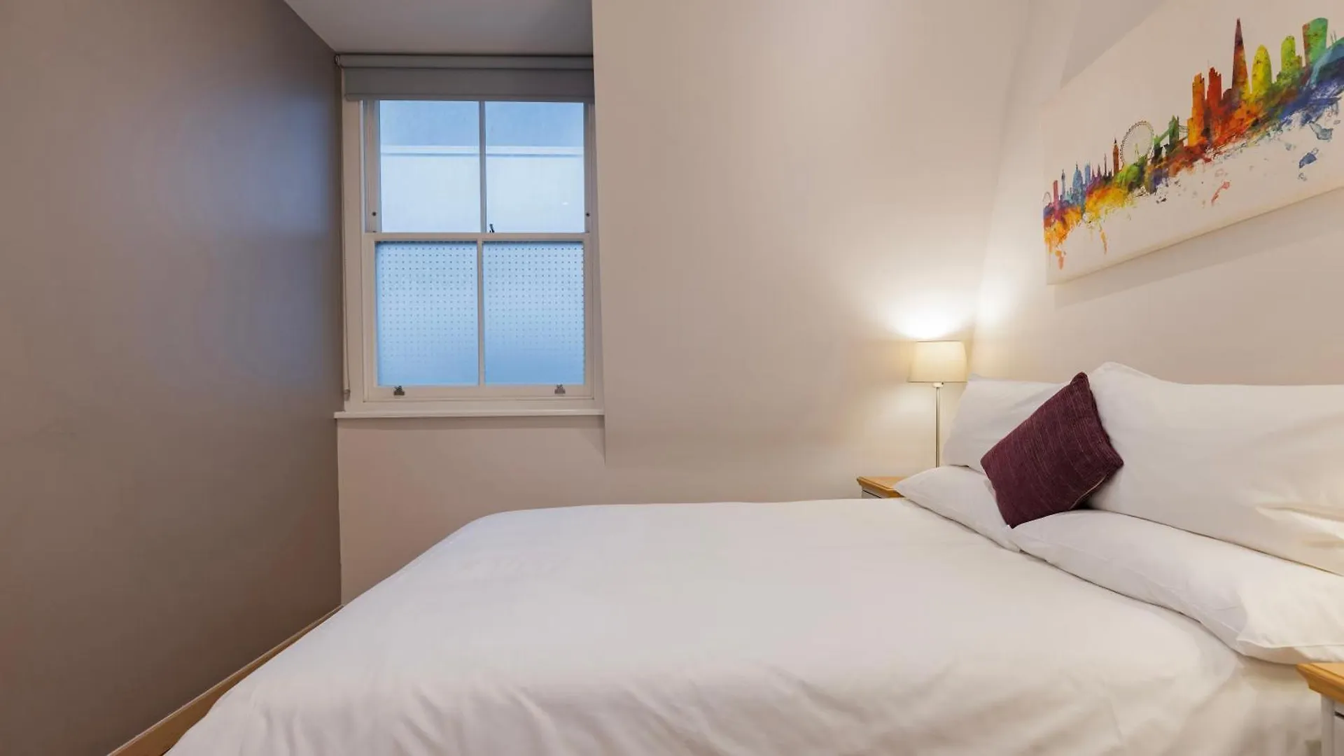Bank Serviced Apartments By Lovelystay London Aparthotel