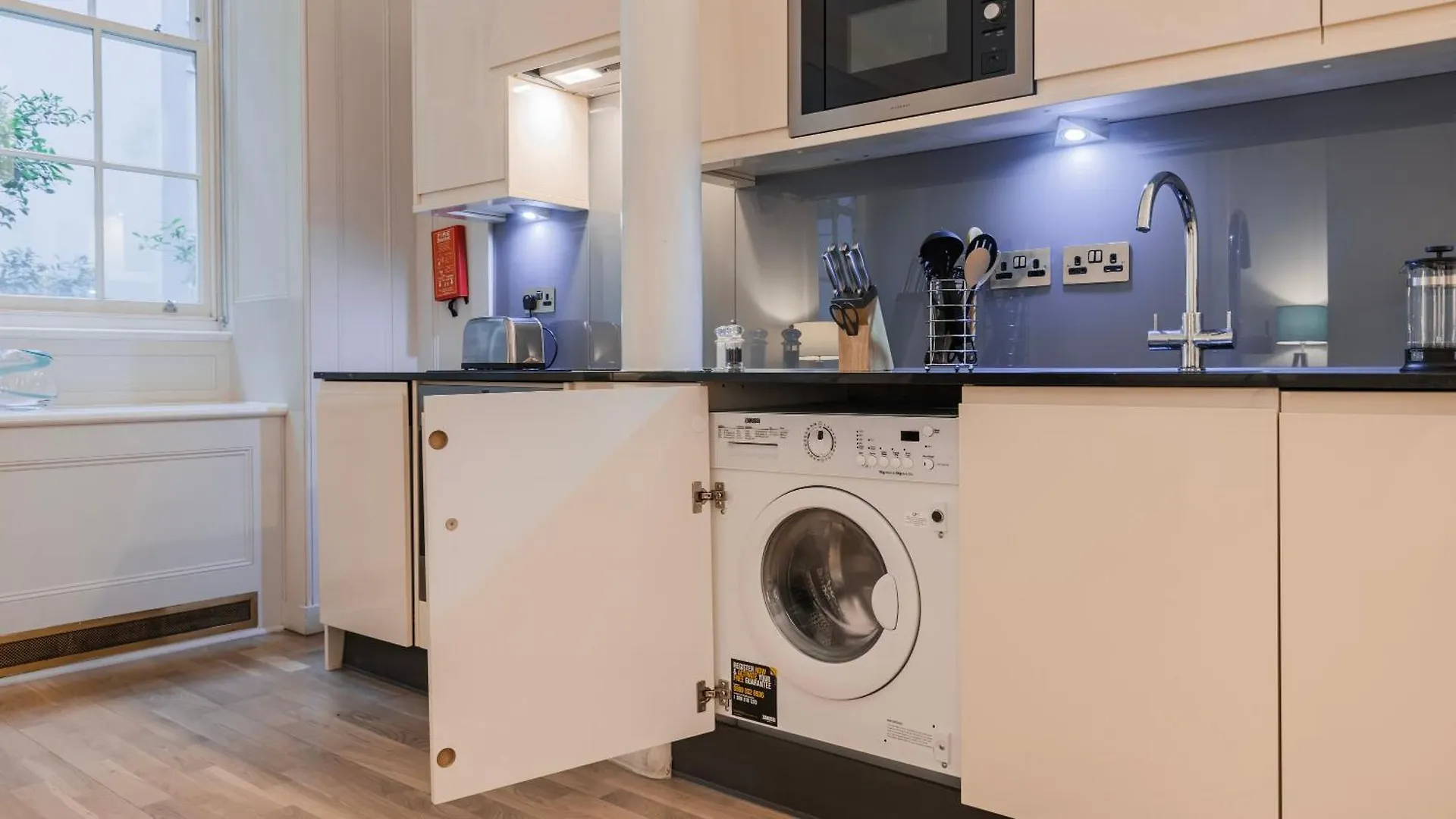 Aparthotel Bank Serviced Apartments By Lovelystay London United Kingdom